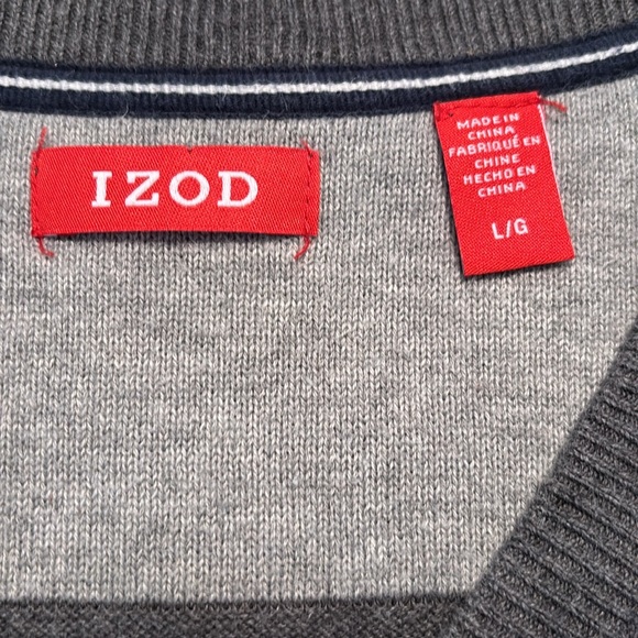 Izod sweater - Picture 2 of 4